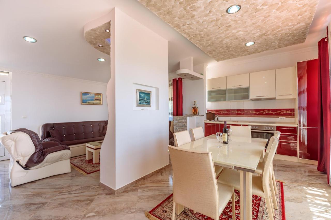 Ani Apartmani Dobra Voda Esterno foto