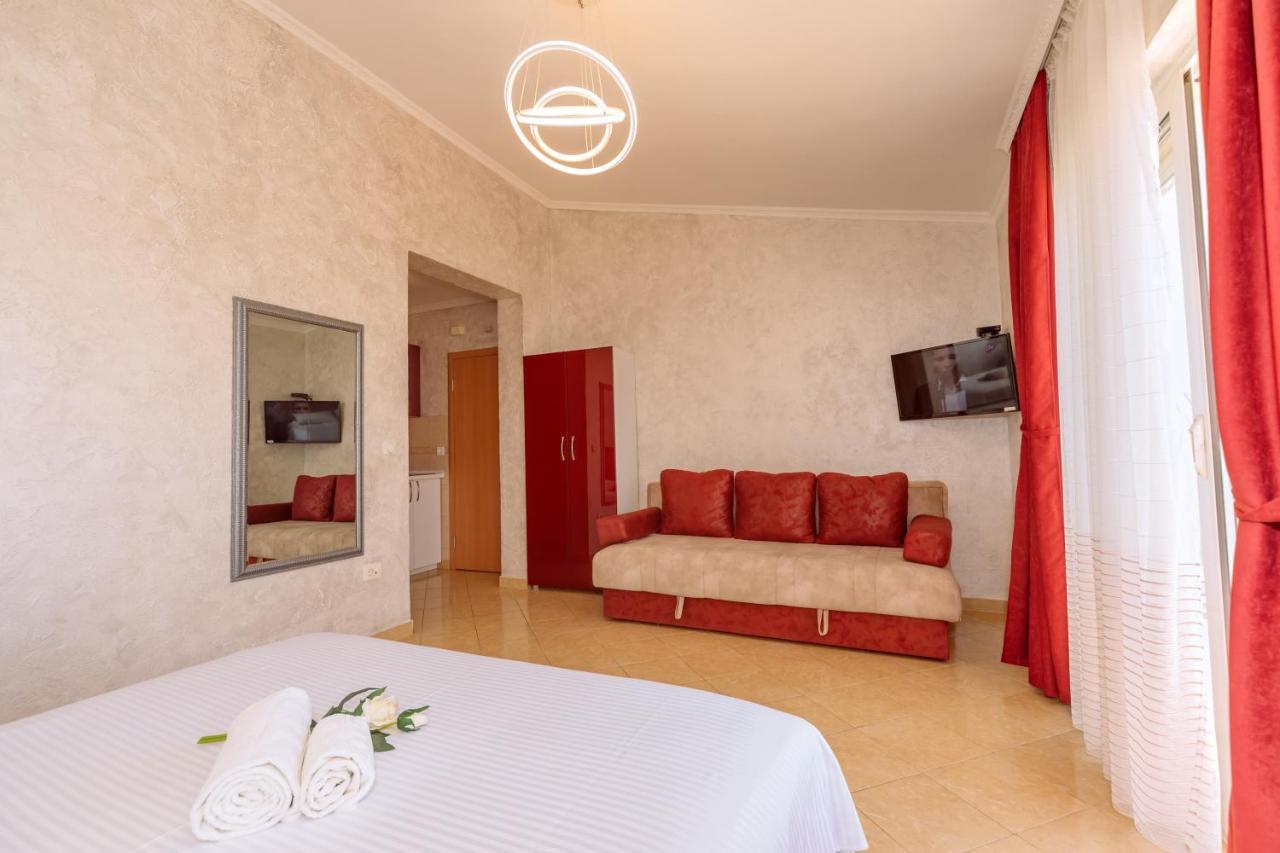 Ani Apartmani Dobra Voda Esterno foto