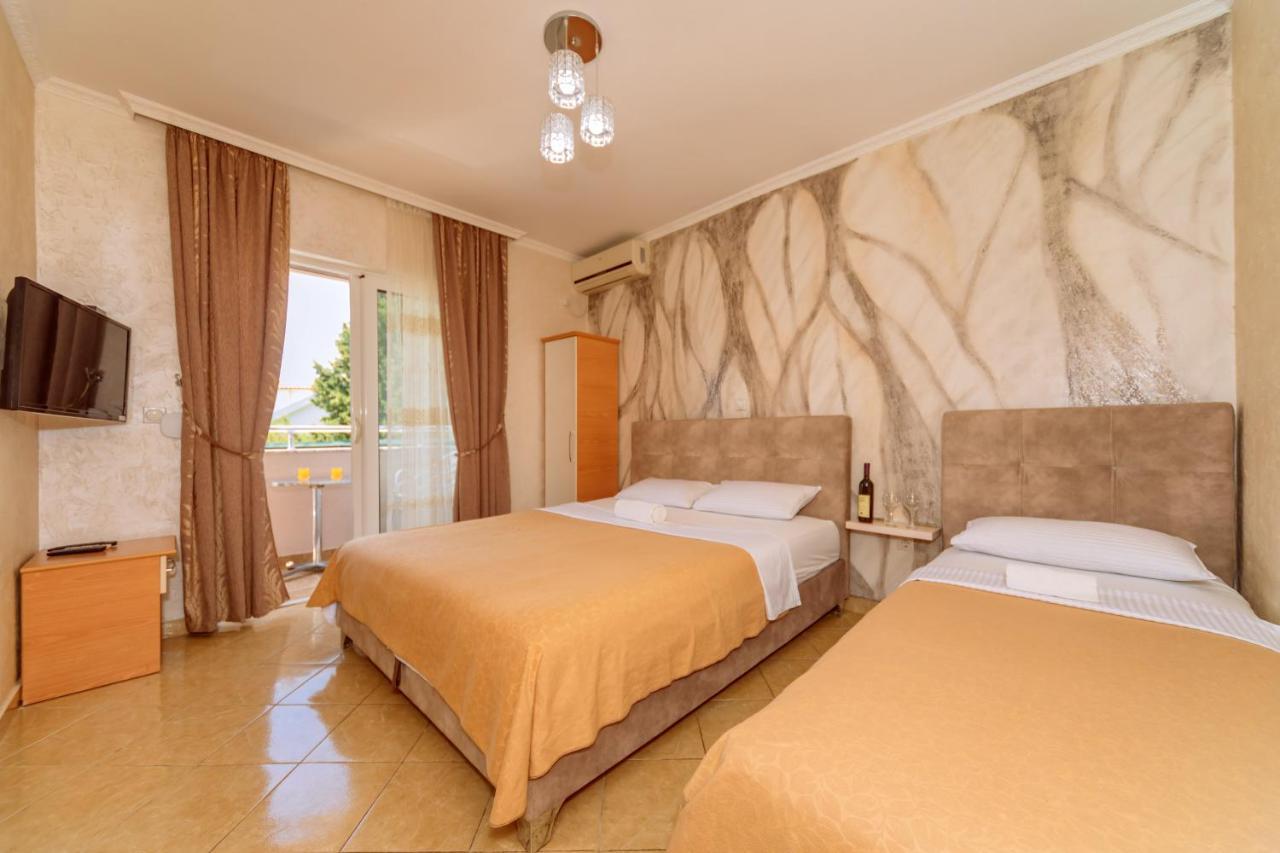 Ani Apartmani Dobra Voda Esterno foto