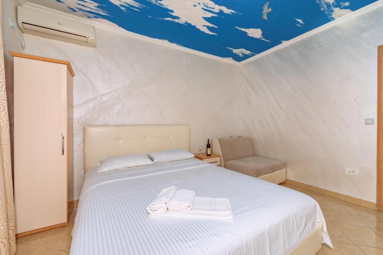 Ani Apartmani Dobra Voda Esterno foto